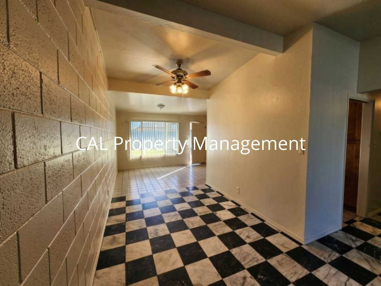 1426 Amador Cir - Photo 4 of 17