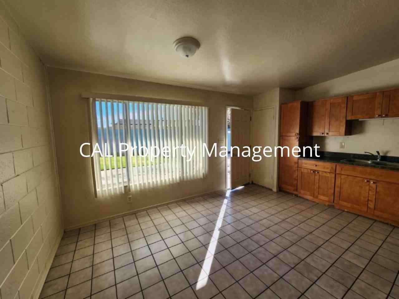 1426 Amador Cir - Photo 5 of 17
