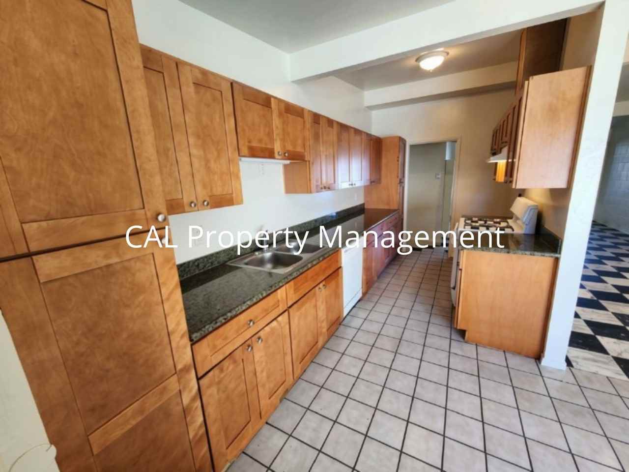 1426 Amador Cir - Photo 6 of 17