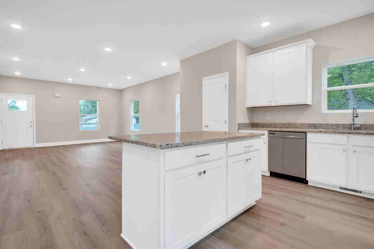 2470 E 21st St #1 - Photo 3 of 16