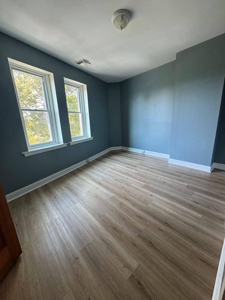 4716 Woodland Ave. - Photo 4 of 14