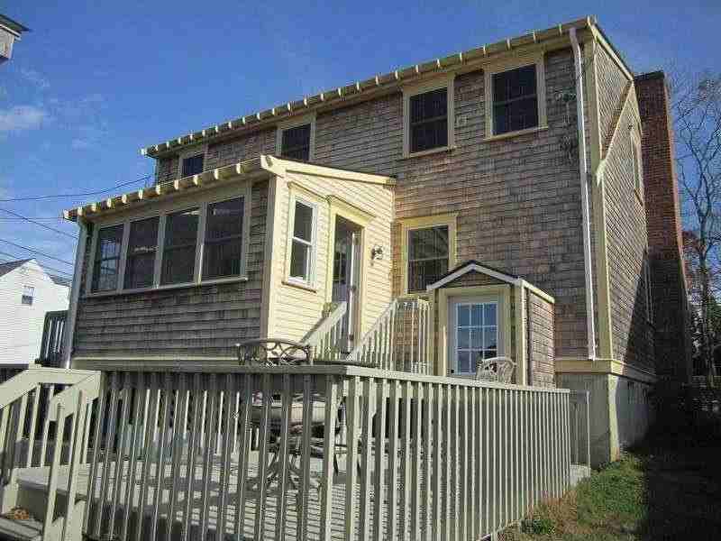57 Dewolf Ave - Photo 2 of 7