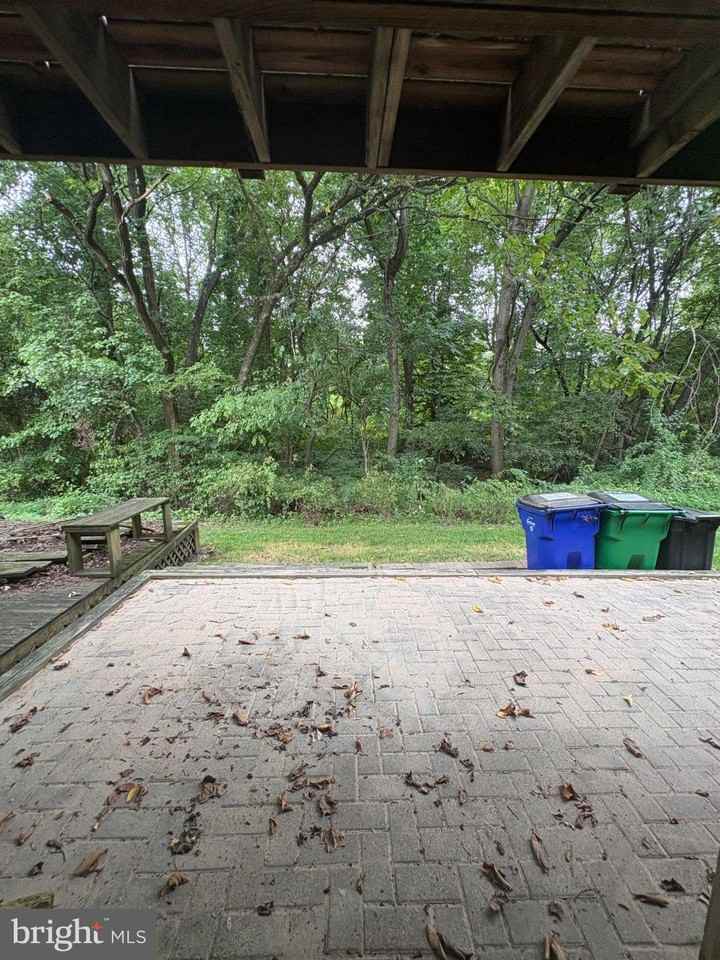 7779 Chatfield Ln - Photo 3 of 27