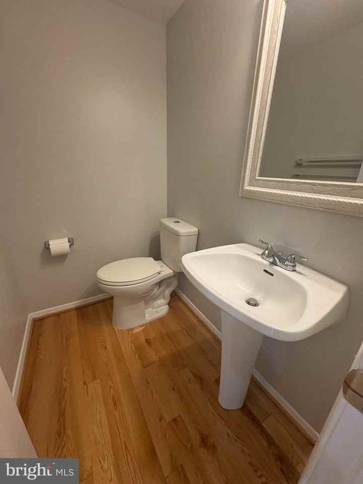 7779 Chatfield Ln - Photo 7 of 27