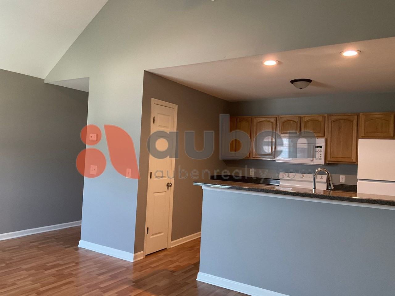 107 Muskett Dr - Photo 2 of 12