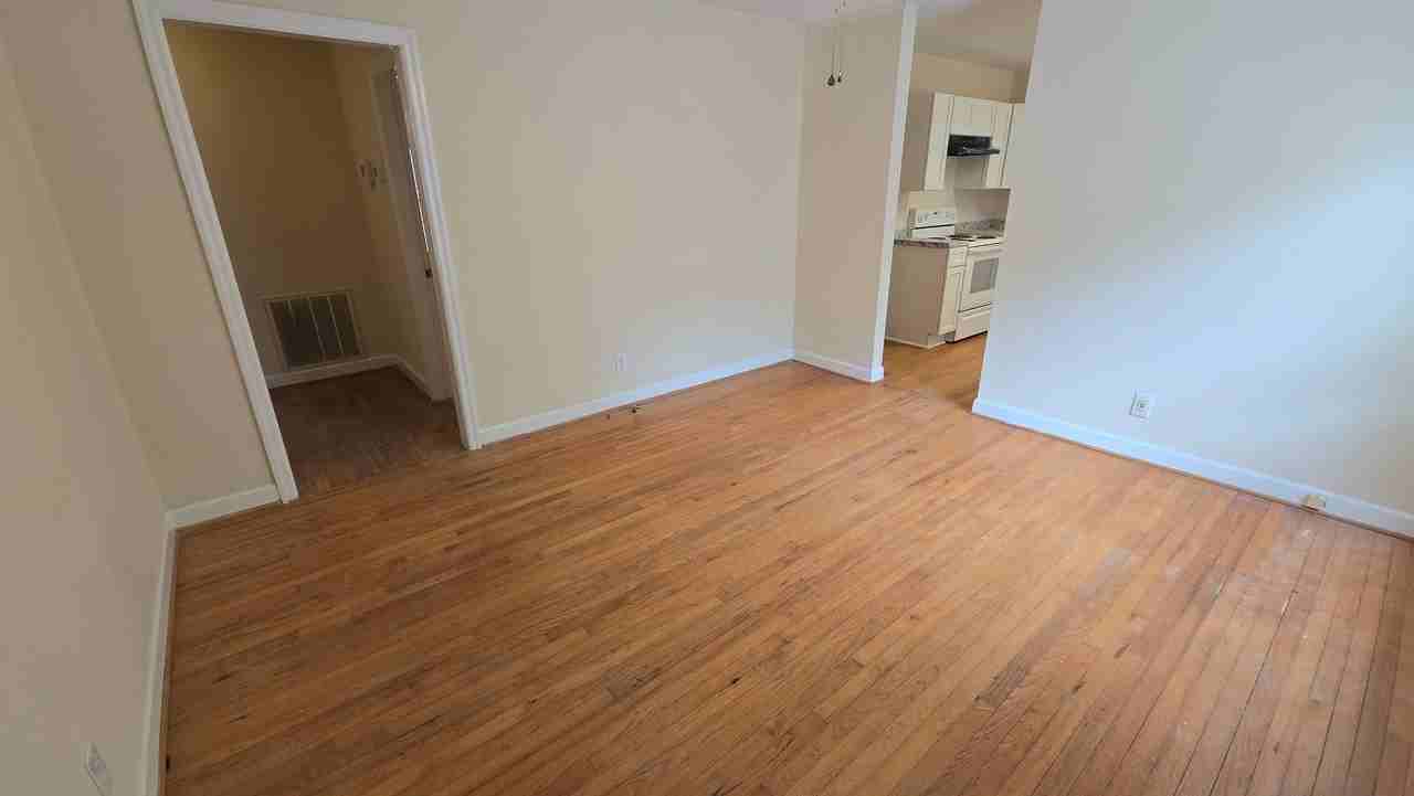 411 Northwood St - Photo 2 of 26
