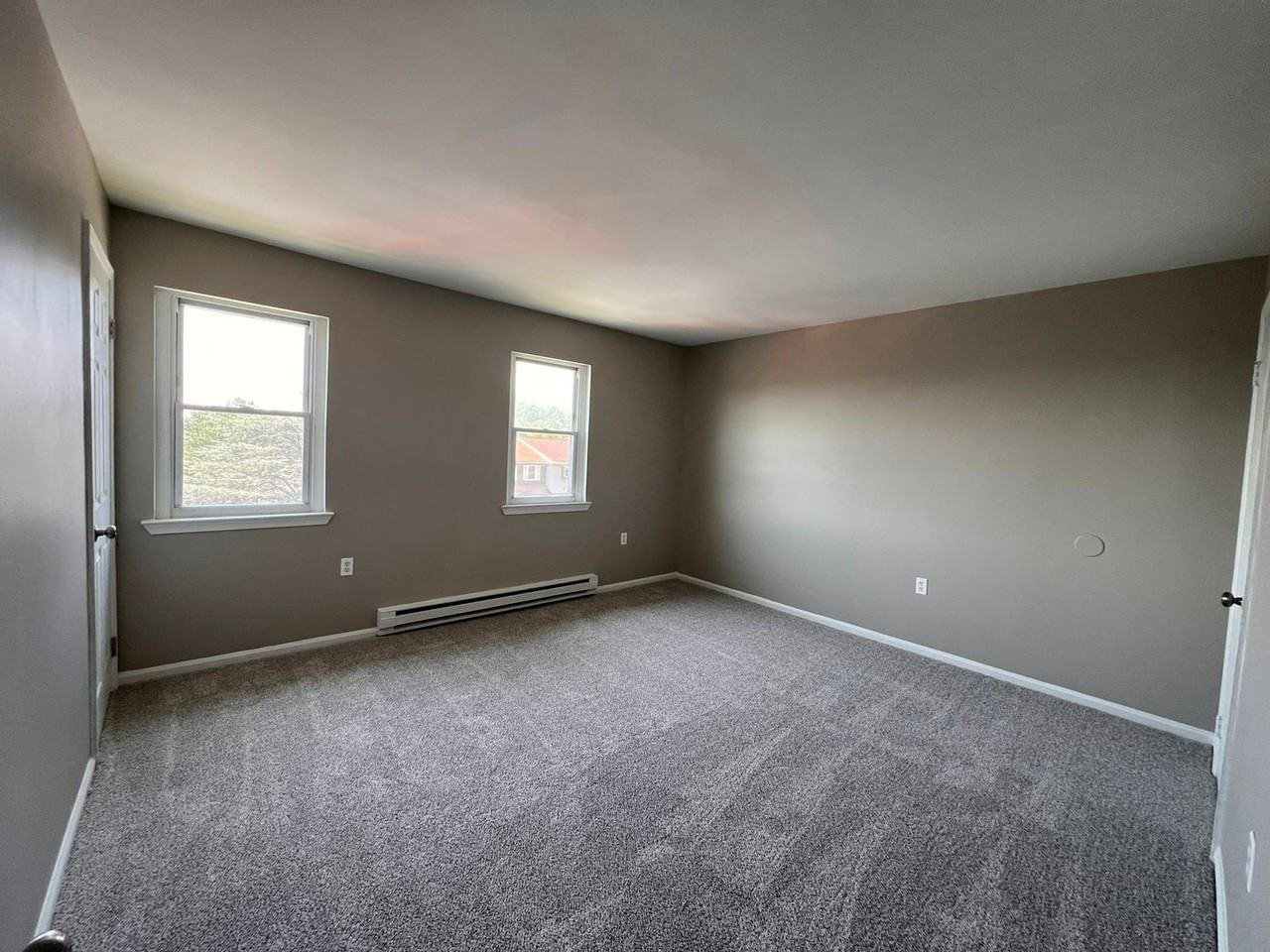 2832 Rhonda Ln - Photo 6 of 18