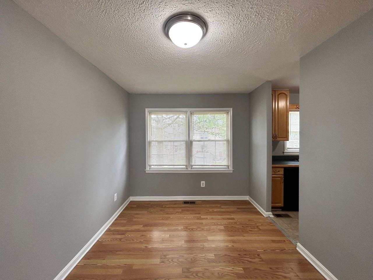 5442 Princess Dr - Photo 2 of 11