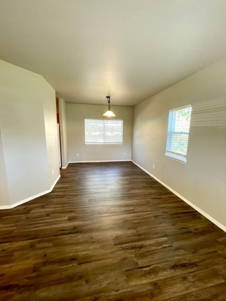 61349 Elkhorn St - Photo 4 of 26