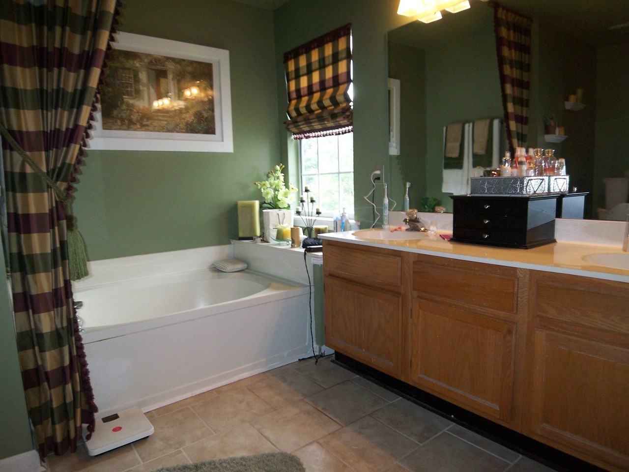 6010 Kenmore Ln - Photo 6 of 9