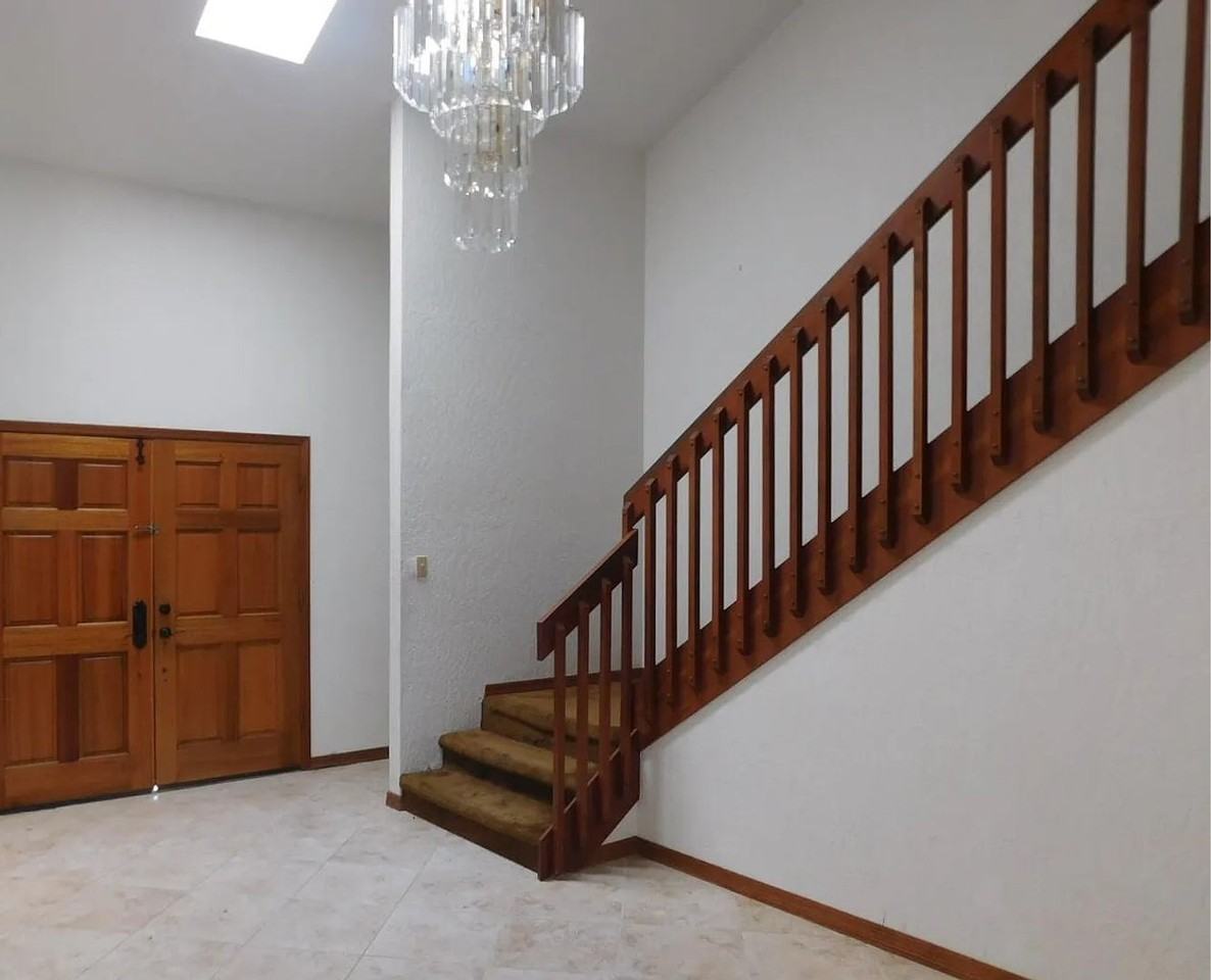 649 Woodbridge Dr - Photo 3 of 24