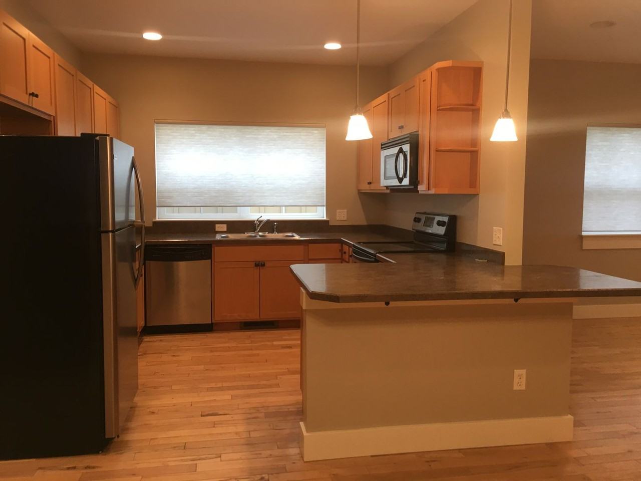 374 Kimball Ave - Photo 3 of 6