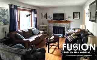 featured image of 6 Warner Ave