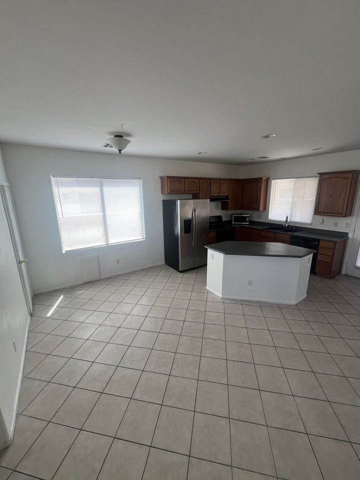 6447 Melville Grove Ct - Photo 4 of 22