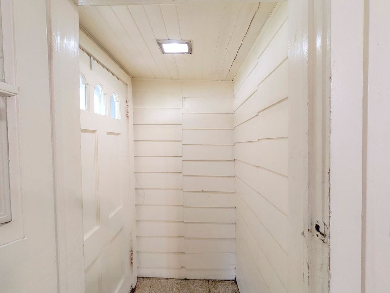 2225 Fillmore St - Photo 2 of 23