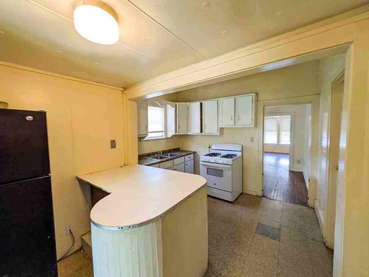 2225 Fillmore St - Photo 5 of 23