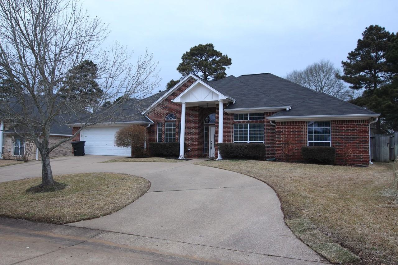 2092 Rana Park - Photo 2 of 20