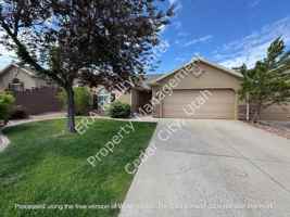 featured image of 1434 Southern View Dr