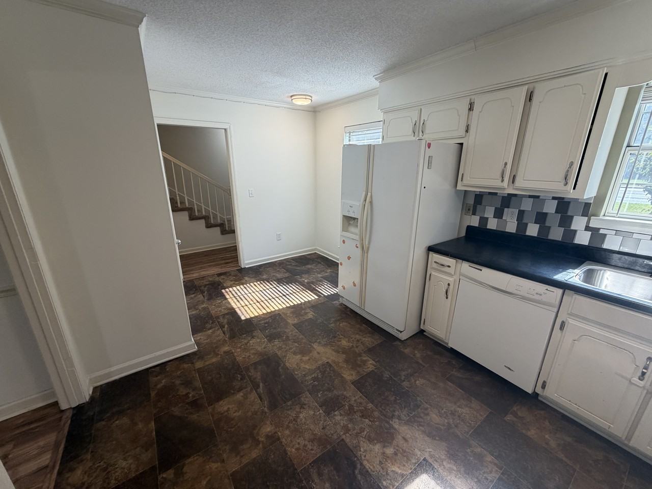755 E Northfield Blvd #1 - Photo 6 of 12