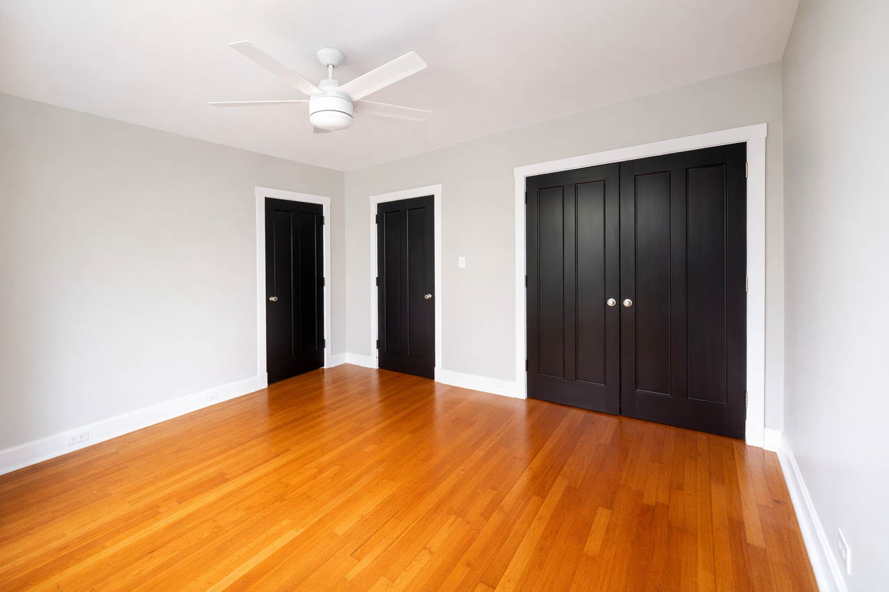 1048 E End Ave #1048 - Photo 4 of 7