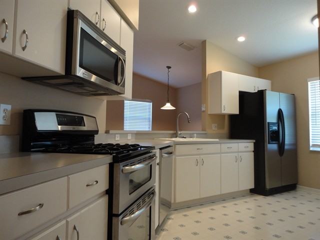 4520 Clarkwood Ct - Photo 3 of 12