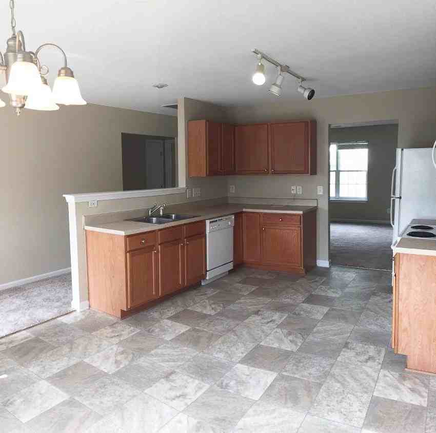 4713 Fewell Rd - Photo 2 of 13