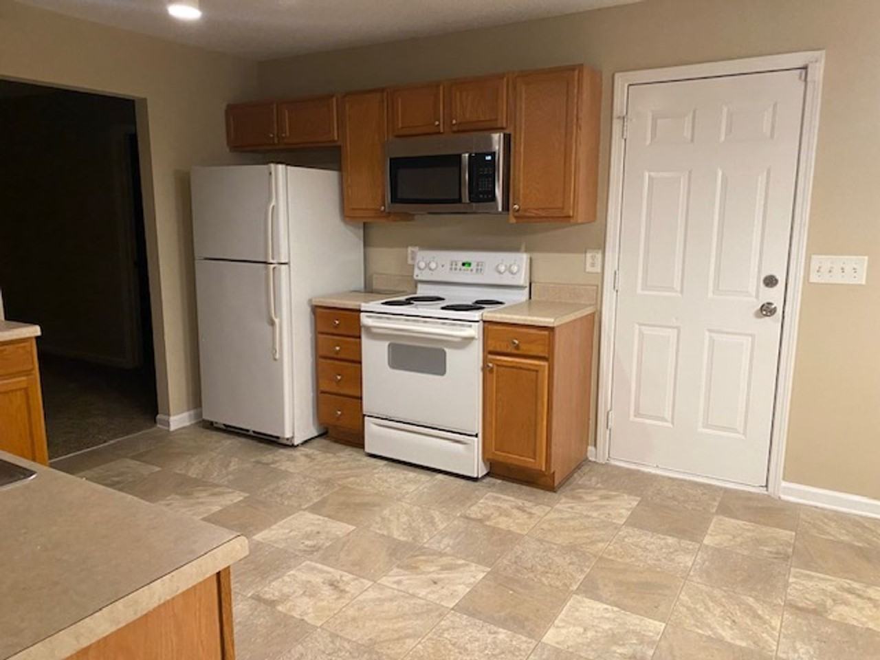 4713 Fewell Rd - Photo 4 of 13