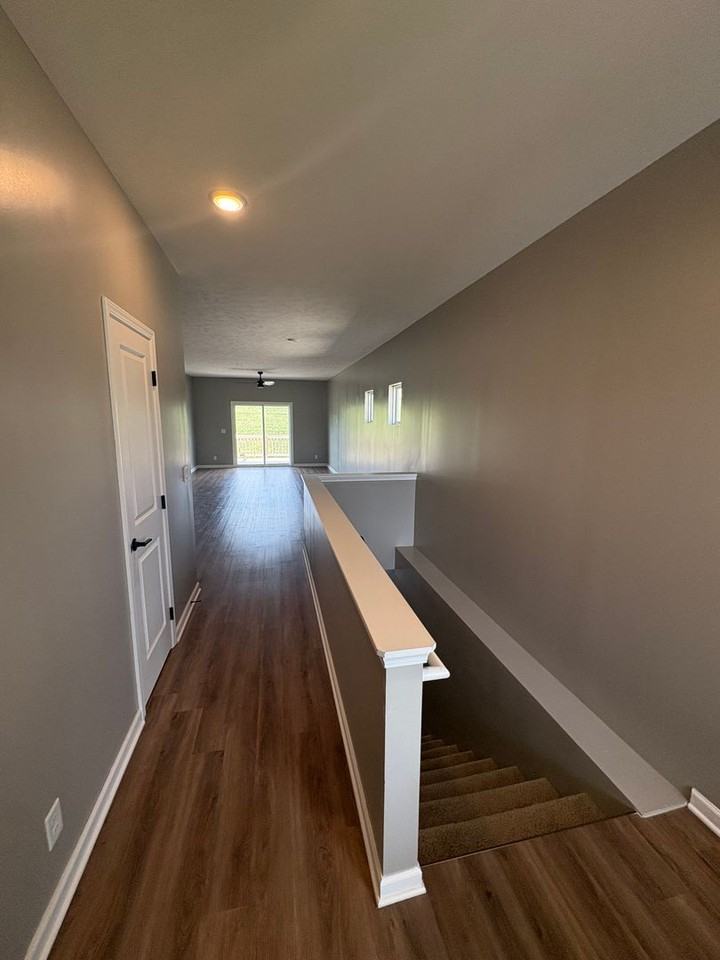 8128 S 178th St - Photo 3 of 31