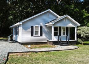 420 Manning Ave - Photo 1 of 1
