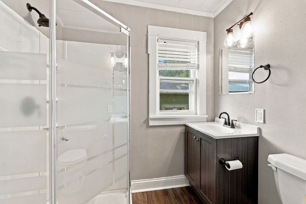 314 Otter Ave - Photo 6 of 11
