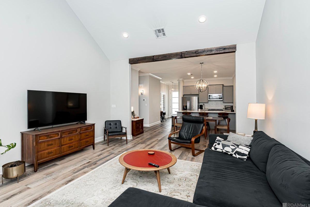 17509 Comfort Blvd - Photo 7 of 21