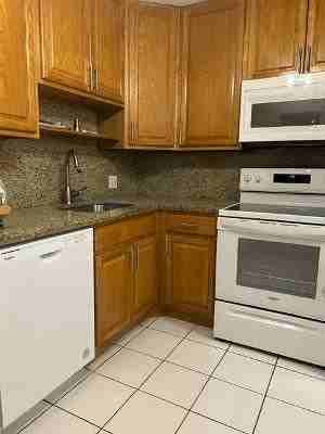 4411 Trevi Ct - Photo 2 of 4