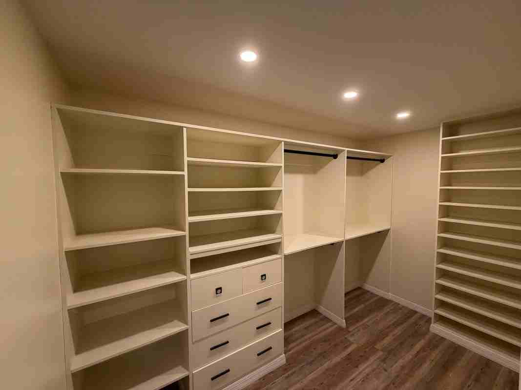 1418 Dexter Dr - Photo 4 of 17
