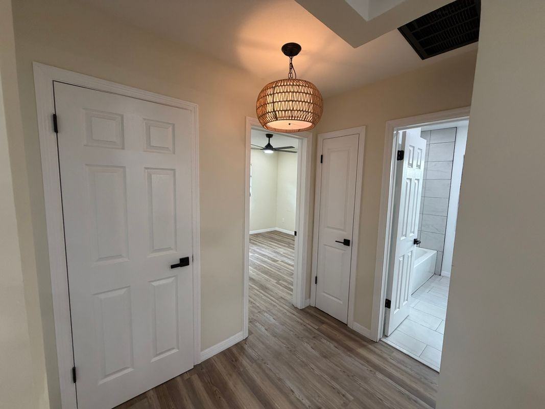 1418 Dexter Dr - Photo 6 of 17