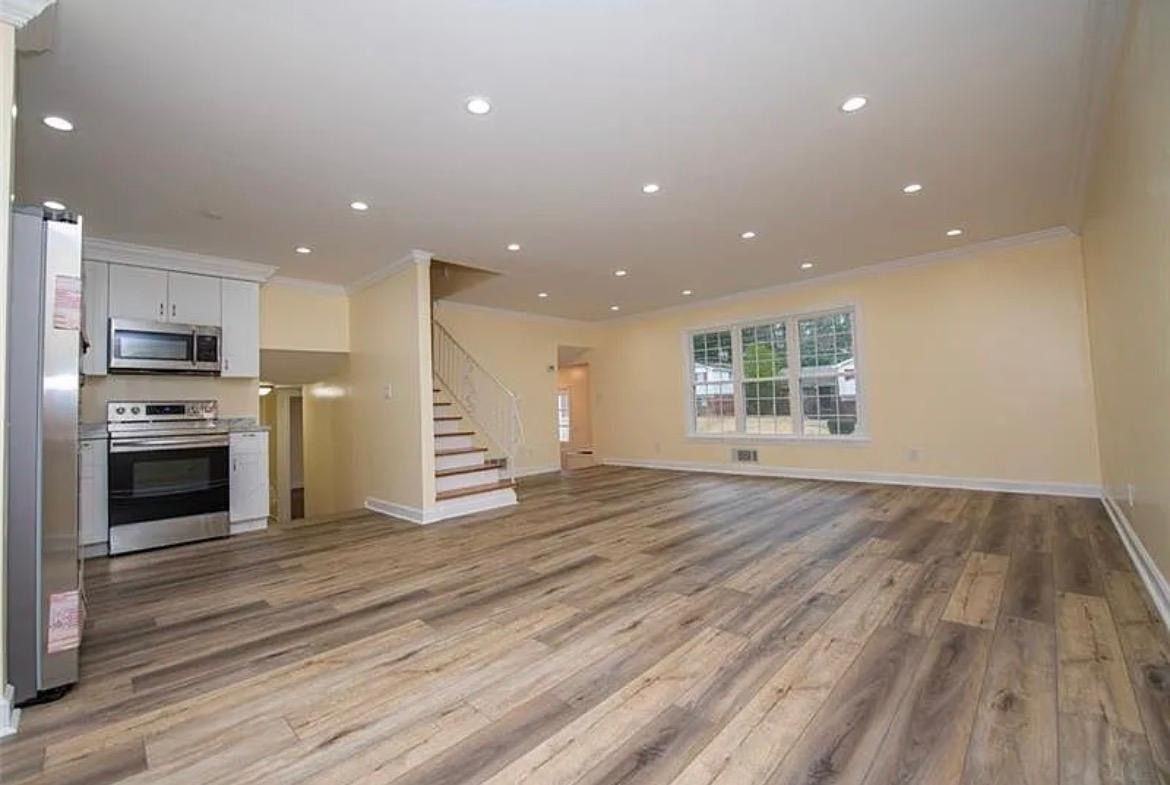 2042 Jones Rd Nw - Photo 6 of 24