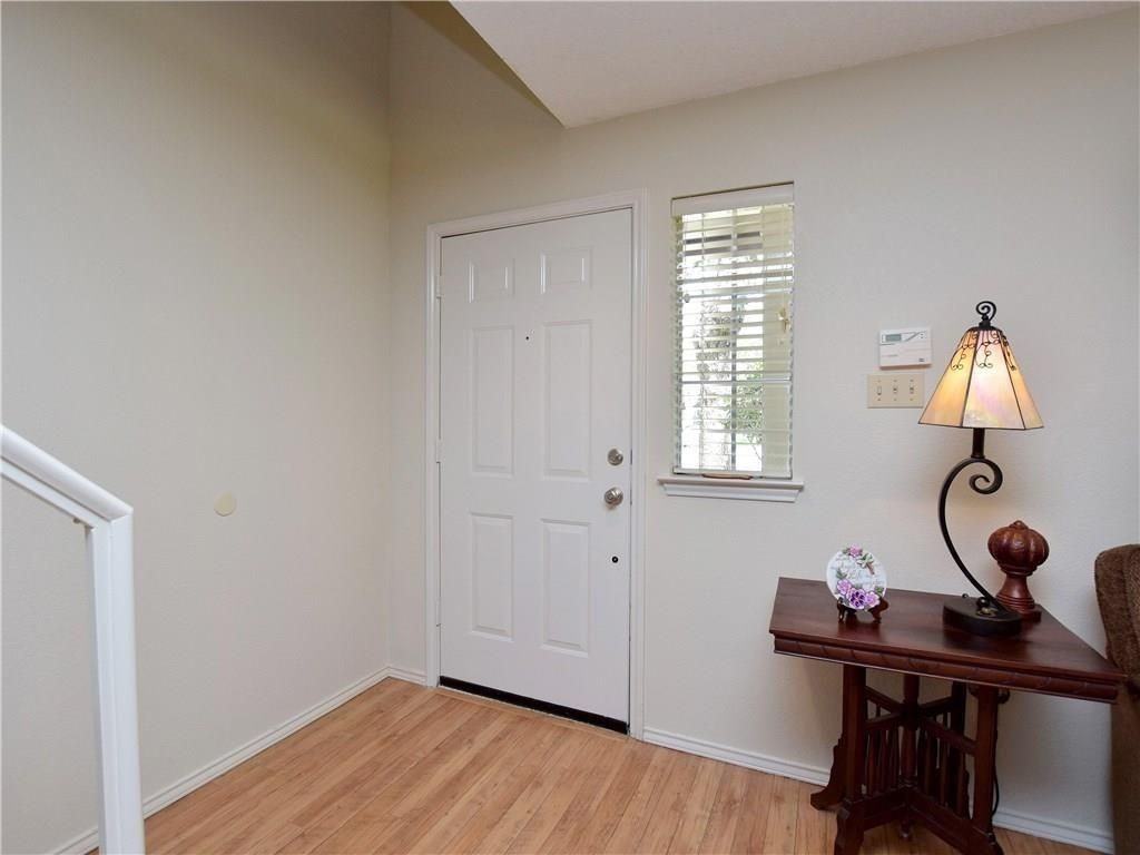7906 Truman Cv - Photo 3 of 4