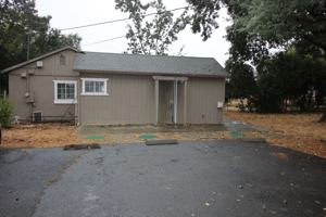featured image of 672 Irwin Ln