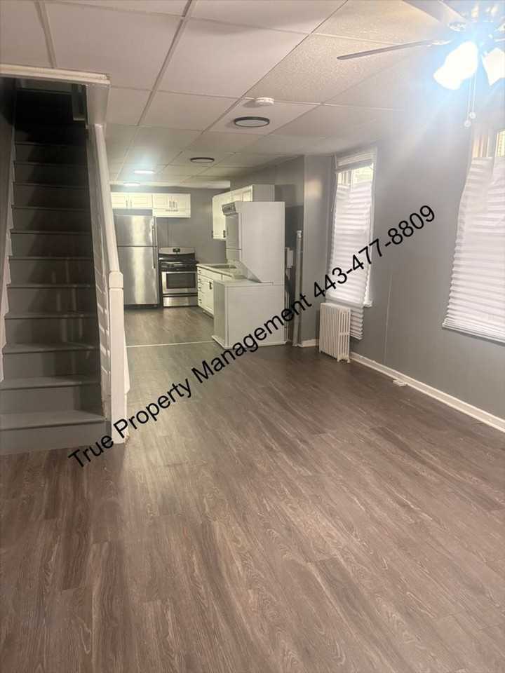 501 N Streeper St - Photo 2 of 10