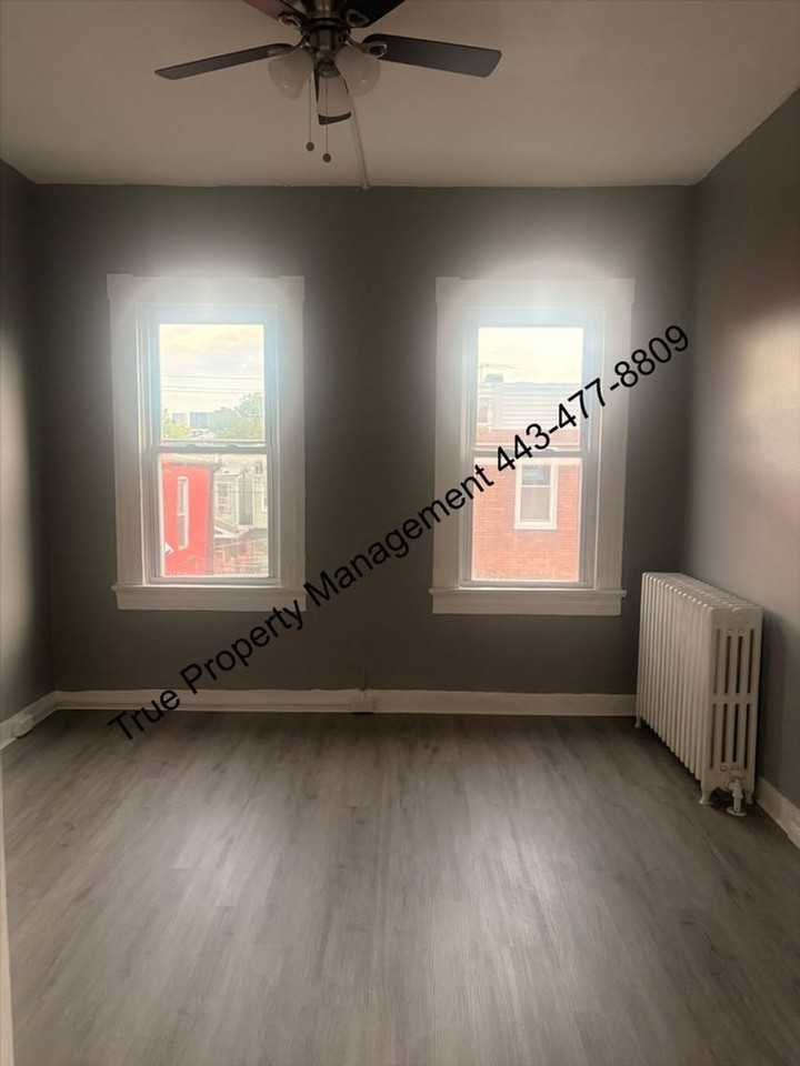501 N Streeper St - Photo 7 of 10