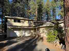 featured image of 916 Sunset Dr