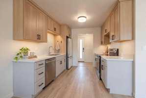 featured image of 3000 Washburn St