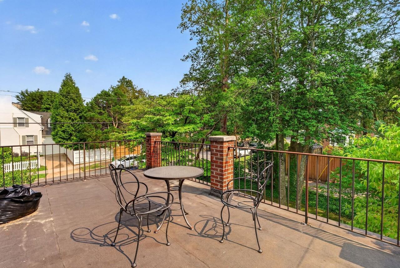 4336 45th St Nw - Photo 3 of 50