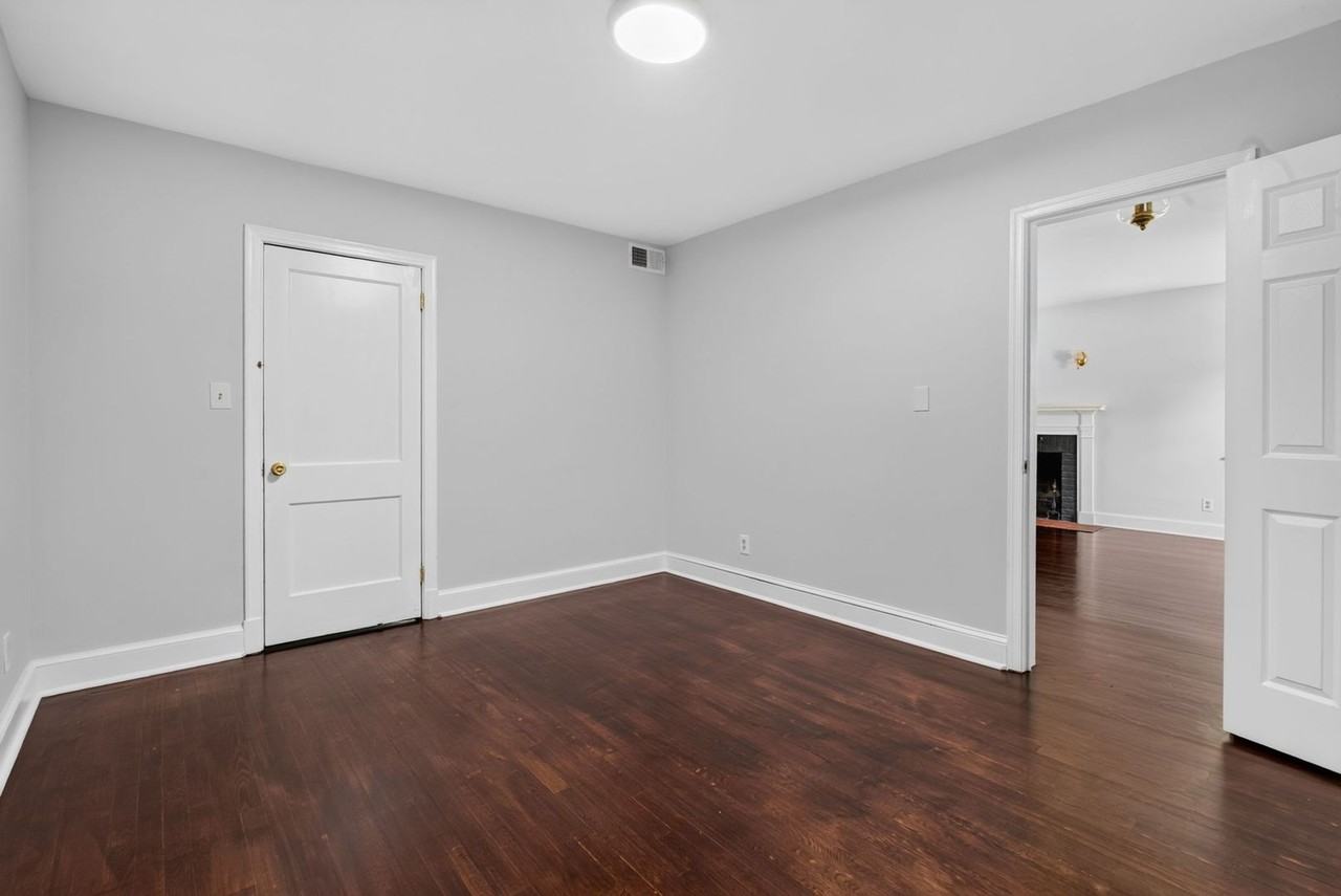 4336 45th St Nw - Photo 5 of 50