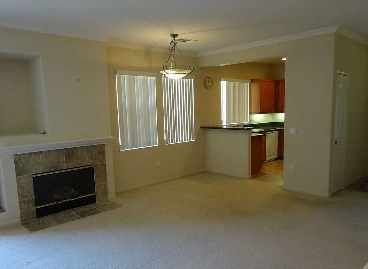 11170 Catarina Ln - Photo 2 of 3