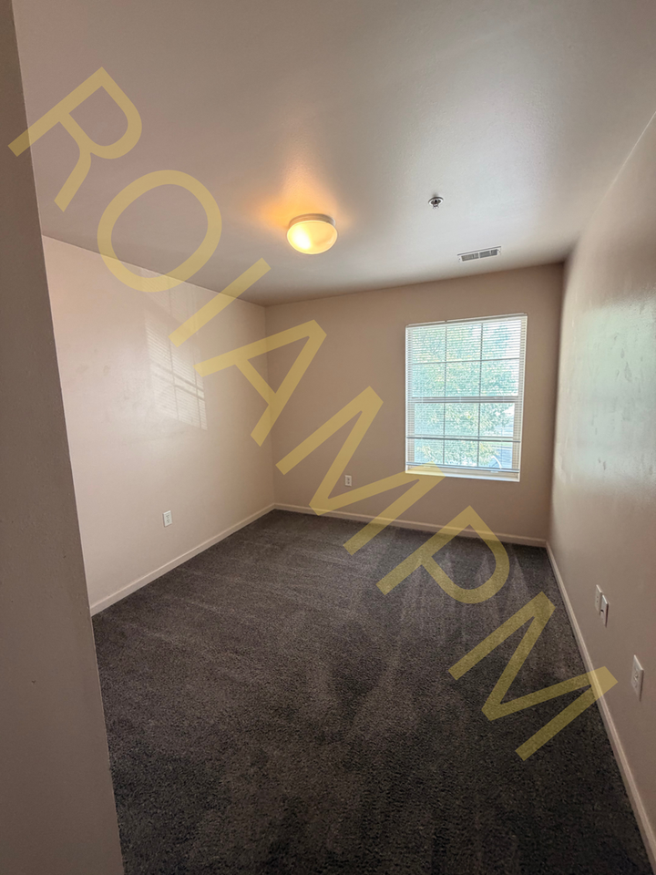 Riverview Apartments - Photo 2 of 11