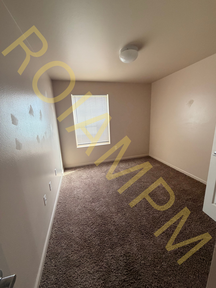 Riverview Apartments - Photo 7 of 11