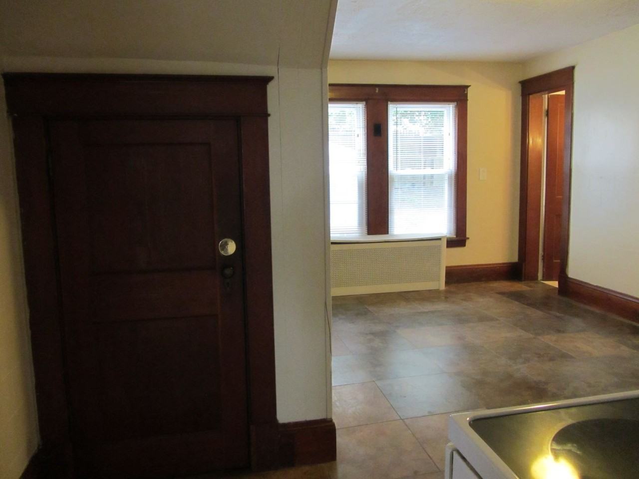 86 Bacon St - Photo 7 of 39
