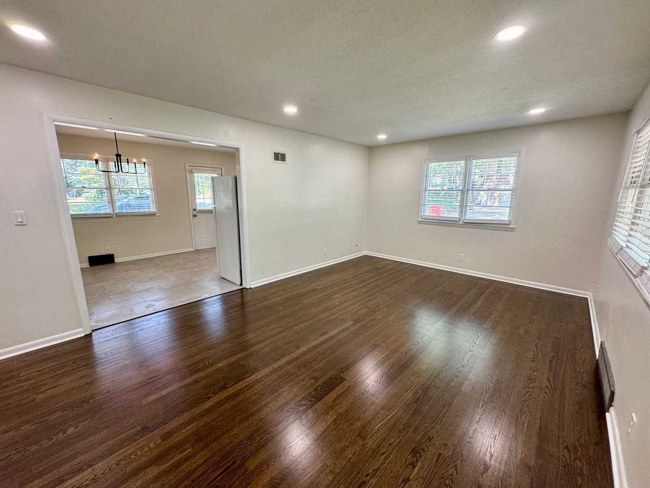 801 Sw 16th St - Photo 2 of 10