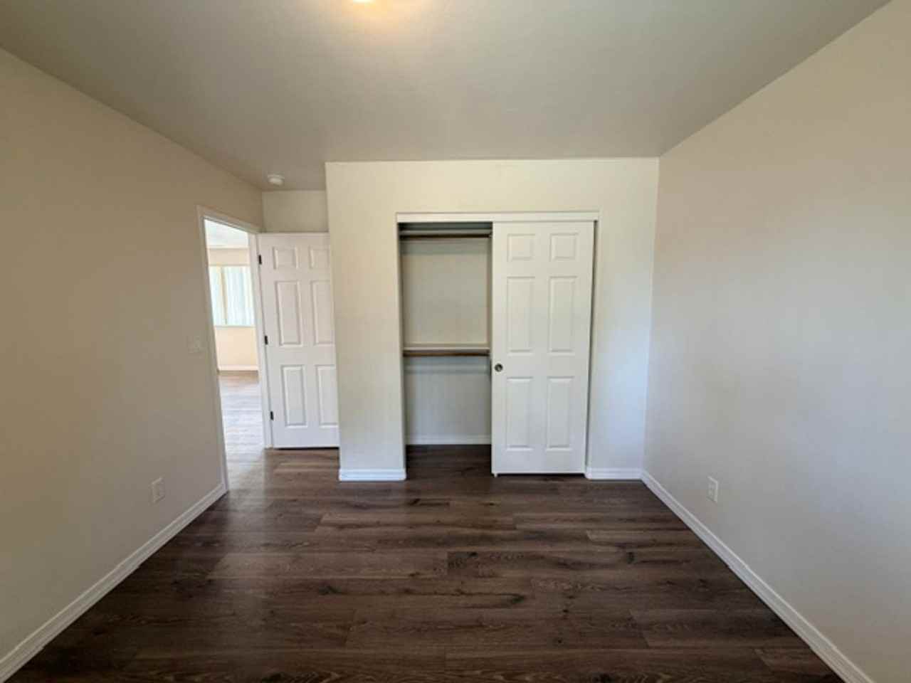 440 Serenity Ct - Photo 5 of 7