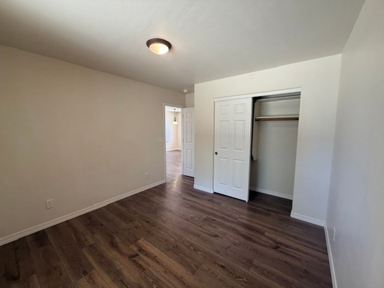 440 Serenity Ct - Photo 6 of 7